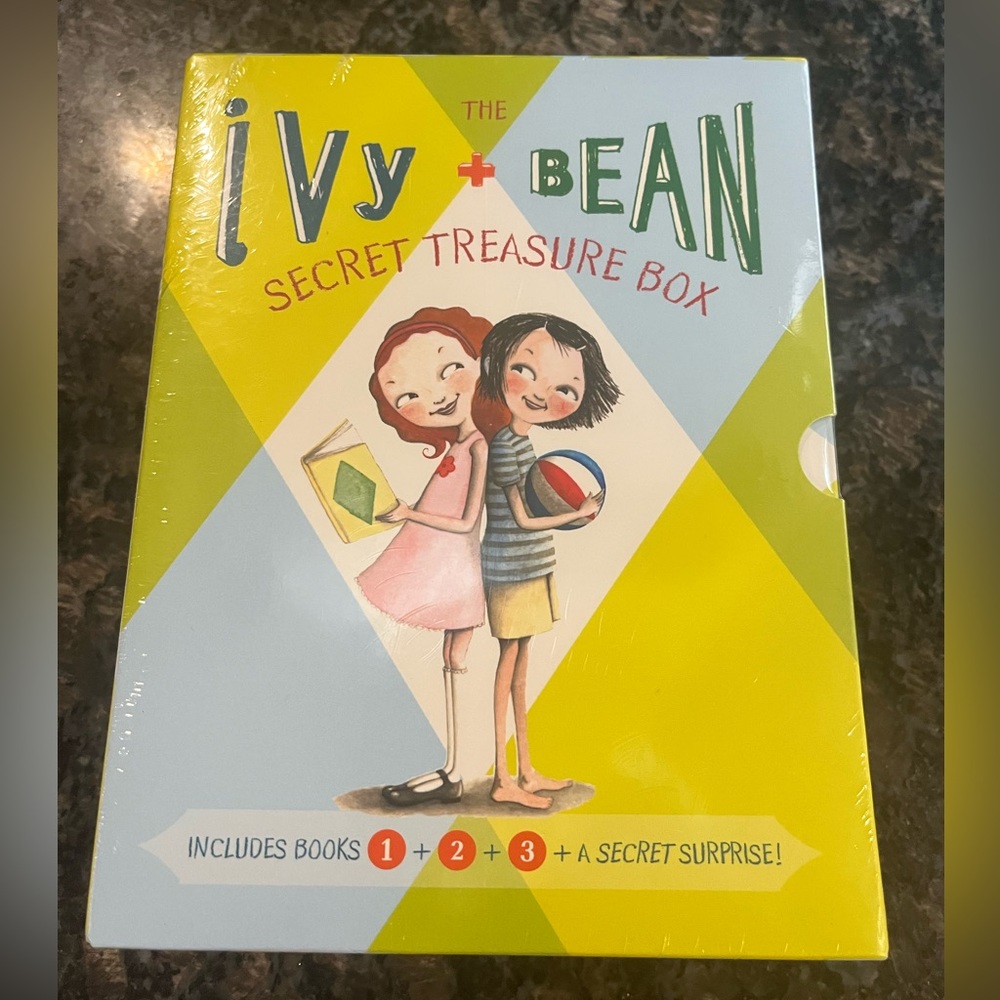 Kid Book Sets - Picture 4 of 6
